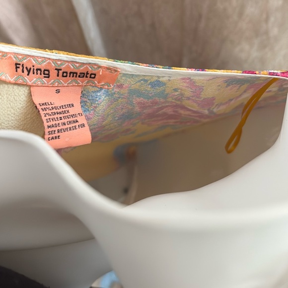 Flying Tomato Multicolor Floral Kimono - Picture 5 of 6